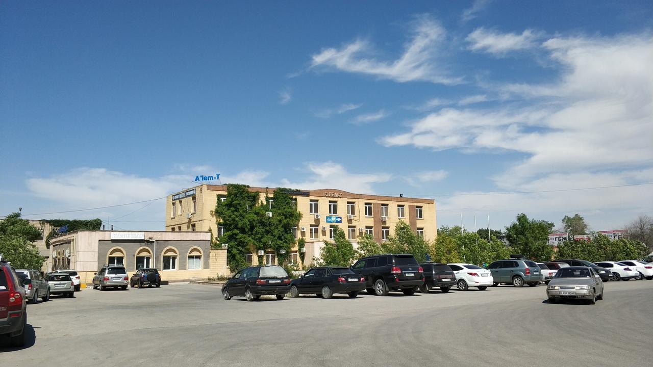 Элем-Т Hostel อัคเทา ภายนอก รูปภาพ